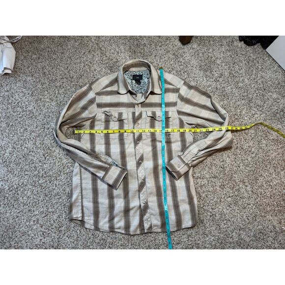 686 Long sleeve, button down, stripedd shirt, size Medium, 100% cotton, - Picture 4 of 11